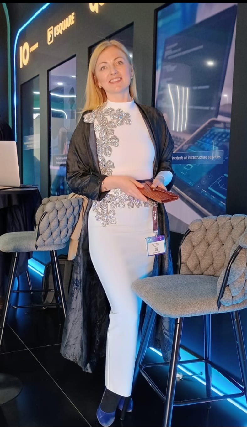 Customer photo review of Diamond Flower Accent 2 Piece Set With Long Sleeves Top And Maxi Skirt - White