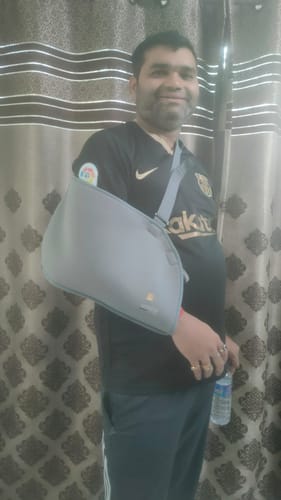 Customer photo review of Arm Pouch Sling (Mild Support)| Provides Support to the Shoulder & Arm (Grey)