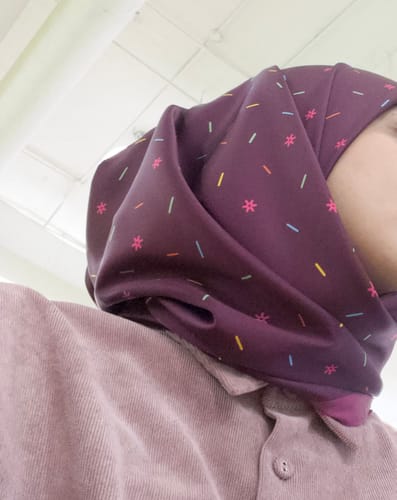 Customer photo review of Confetti Square (Purple)