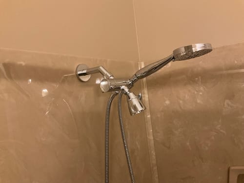 Customer photo review of 3-Spray Handheld Shower Head Set