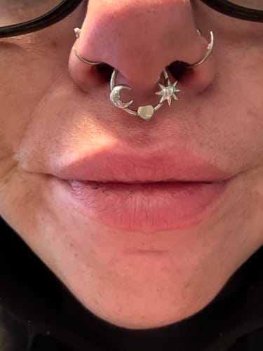 Customer photo review of COSMIC LOVERS SEPTUM