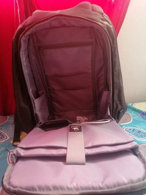 Customer photo review of Sac à Dos Fermeture Dorsale Cachée