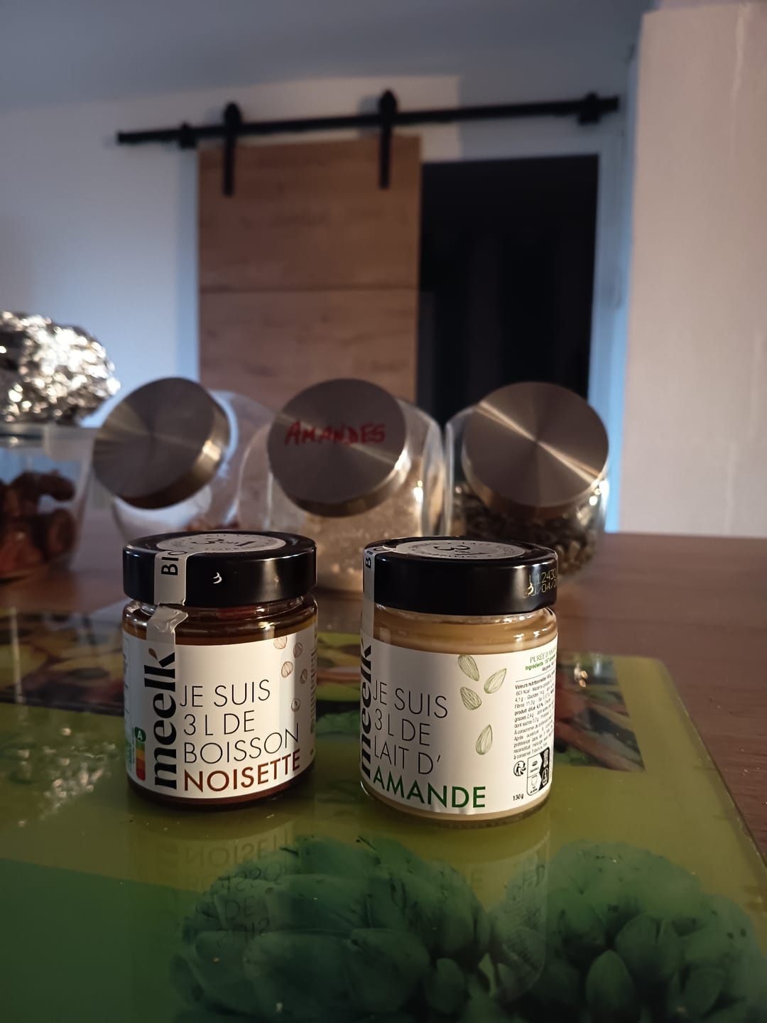 Customer photo review of Duo Meelk - 1 pot Amande et 1 pot Noisette