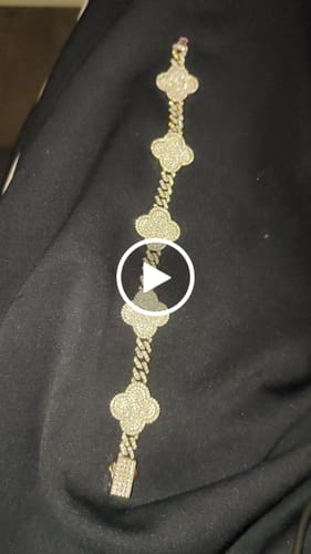 Customer video review of MOISSANITE CUBAN CLOVER BRACELET. - WHITE GOLD