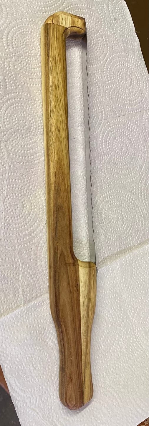 Customer photo review of 15.8X2.0" Bread Cutting Bow Knife 2 Acrylic Router Template