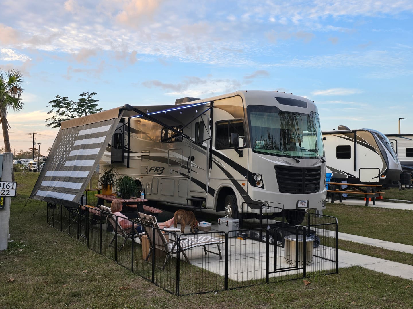 Customer photo review of Instant Dog Playpen for RV Trips