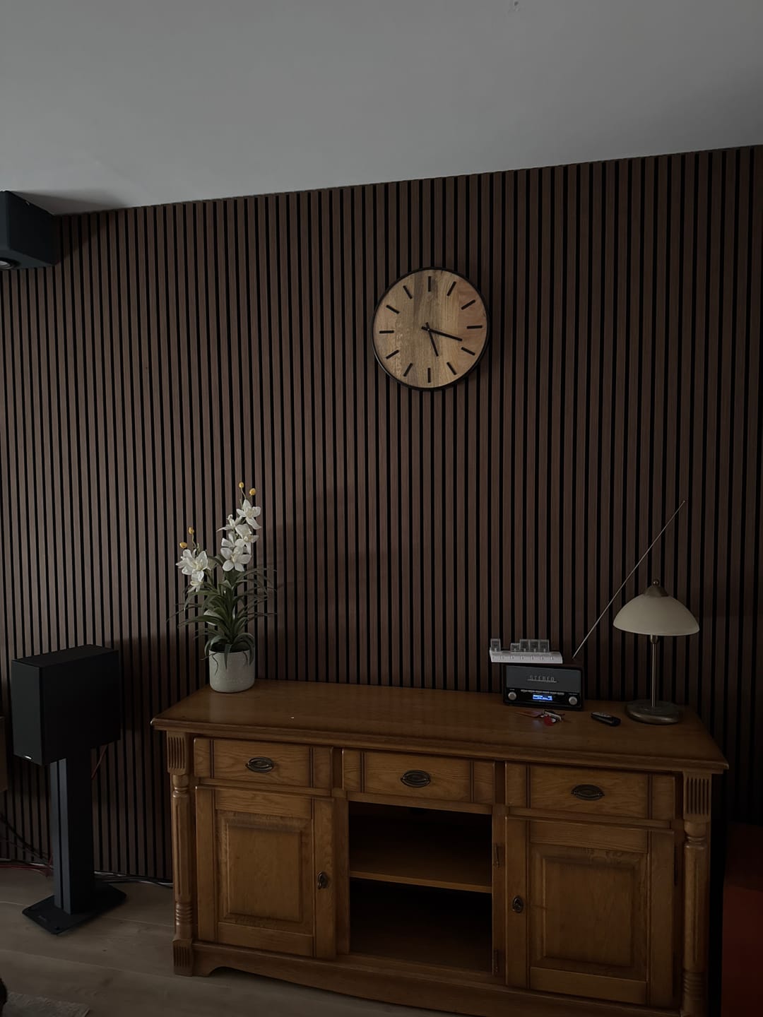 Customer photo review of Klok Wandklok industrieel | Mangohout Staal | ø 50cm / ø 41cm