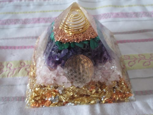 undefined review of Orgon Generator Pyramide - Innere Balance, Konzentration image 1 out of 1