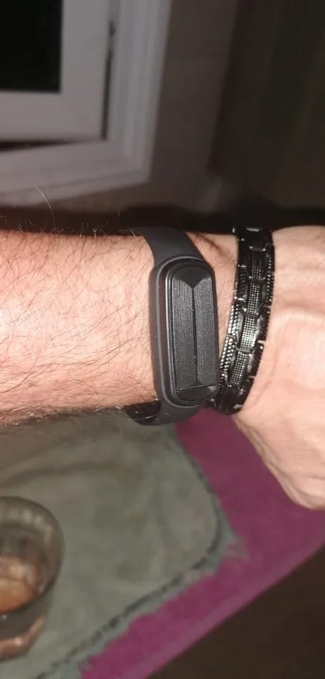 Customer photo review of MosquiStop – Schutzarmband