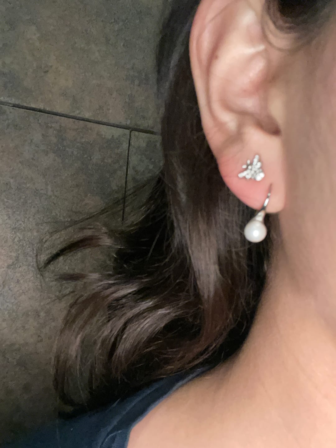 Customer photo review of Par Arete Colgante Con Perla 6 mm