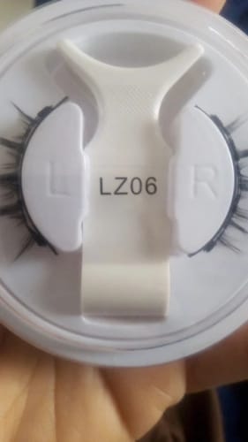 Customer photo review of Magnetic Eyelashes