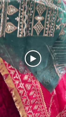 Customer video review of Laal Ishq- Janhvi Kapoor Inspired Organza Saree