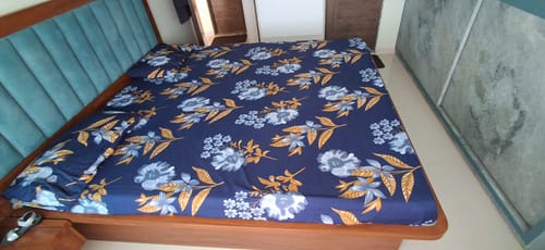 Customer photo review of Flo Anti-Gravity™ Latex Mattress 5 Inch