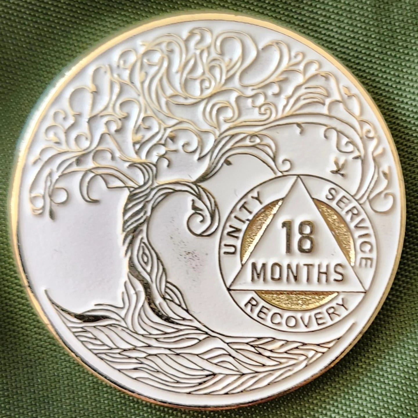 Customer photo review of 18 Months Sobriety Mint Twisted Tree of Life Gold Plated AA Recovery Medallion - Eighteen Months Chip/Coin - White