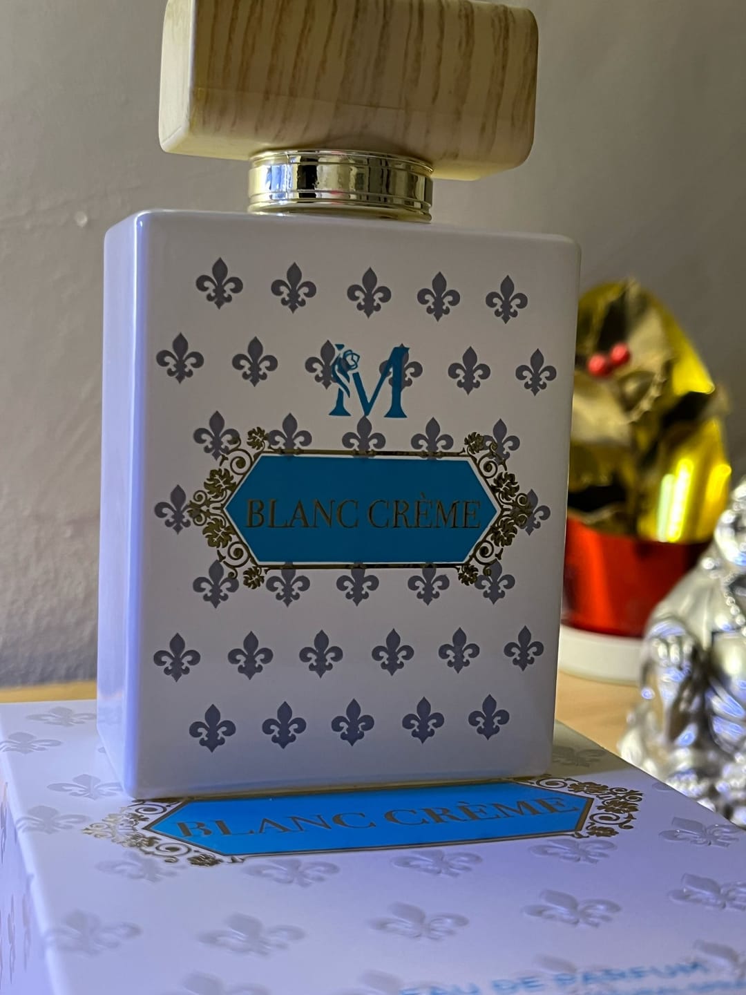 Customer photo review of MONTAGE® "BIANCO LATTE" PROFUMO DONNA 100ML