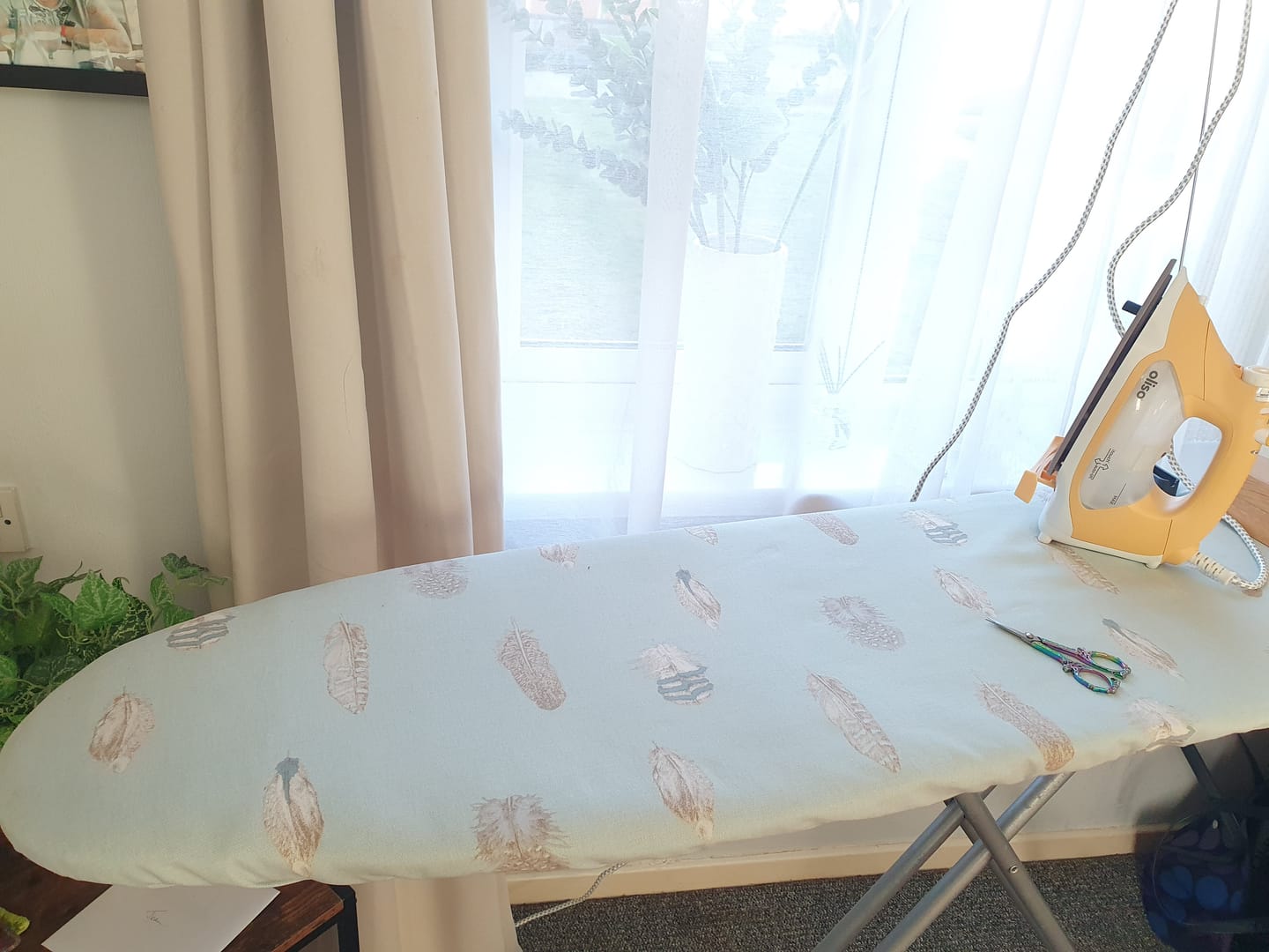 Customer photo review of Feathers Cotton Canvas Fabric