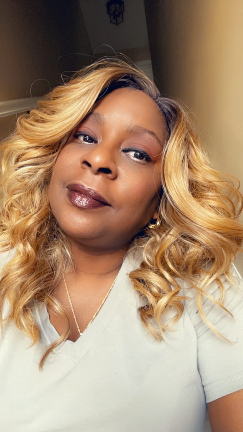 Customer photo review of Outre The Daily Wig Lace Part Wig - KIMBRA
