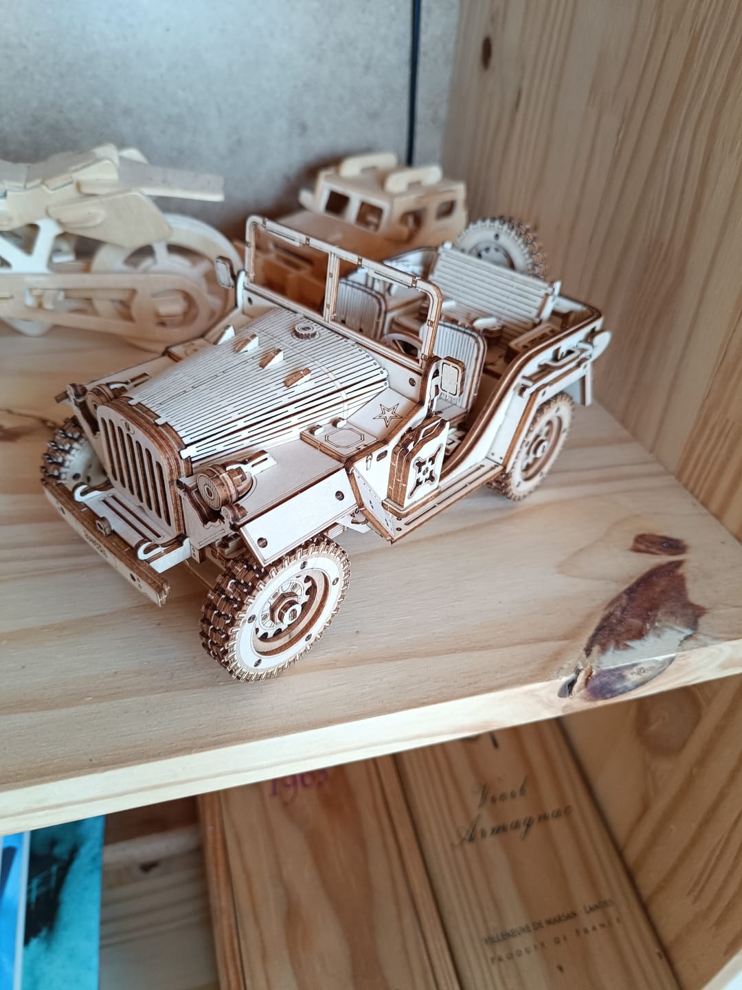 Customer photo review of Puzzle 3D bois | Jeep militaire 1940