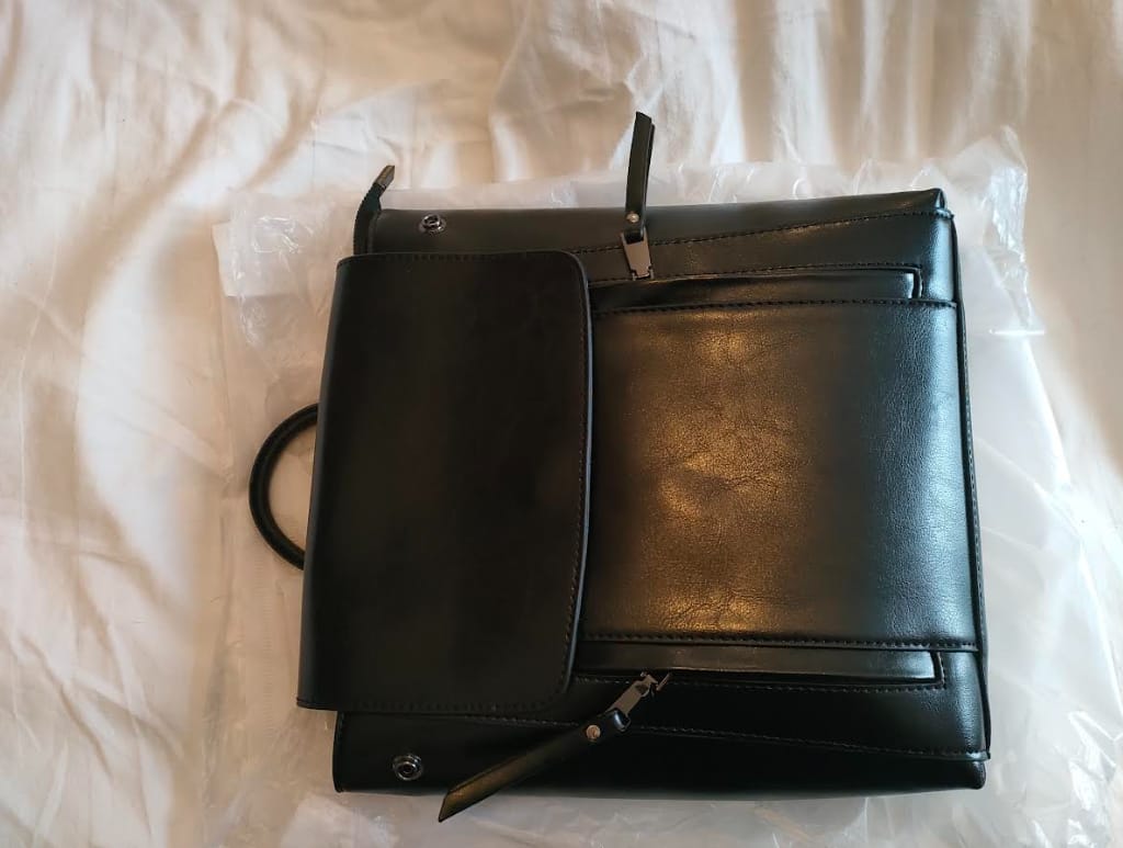 Customer photo review of Sac à Dos Cuir Femme Anastasia