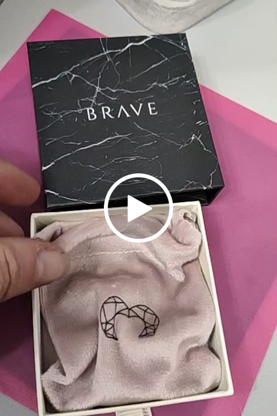 Customer video review of Bolsita Regalo Sweet Pink