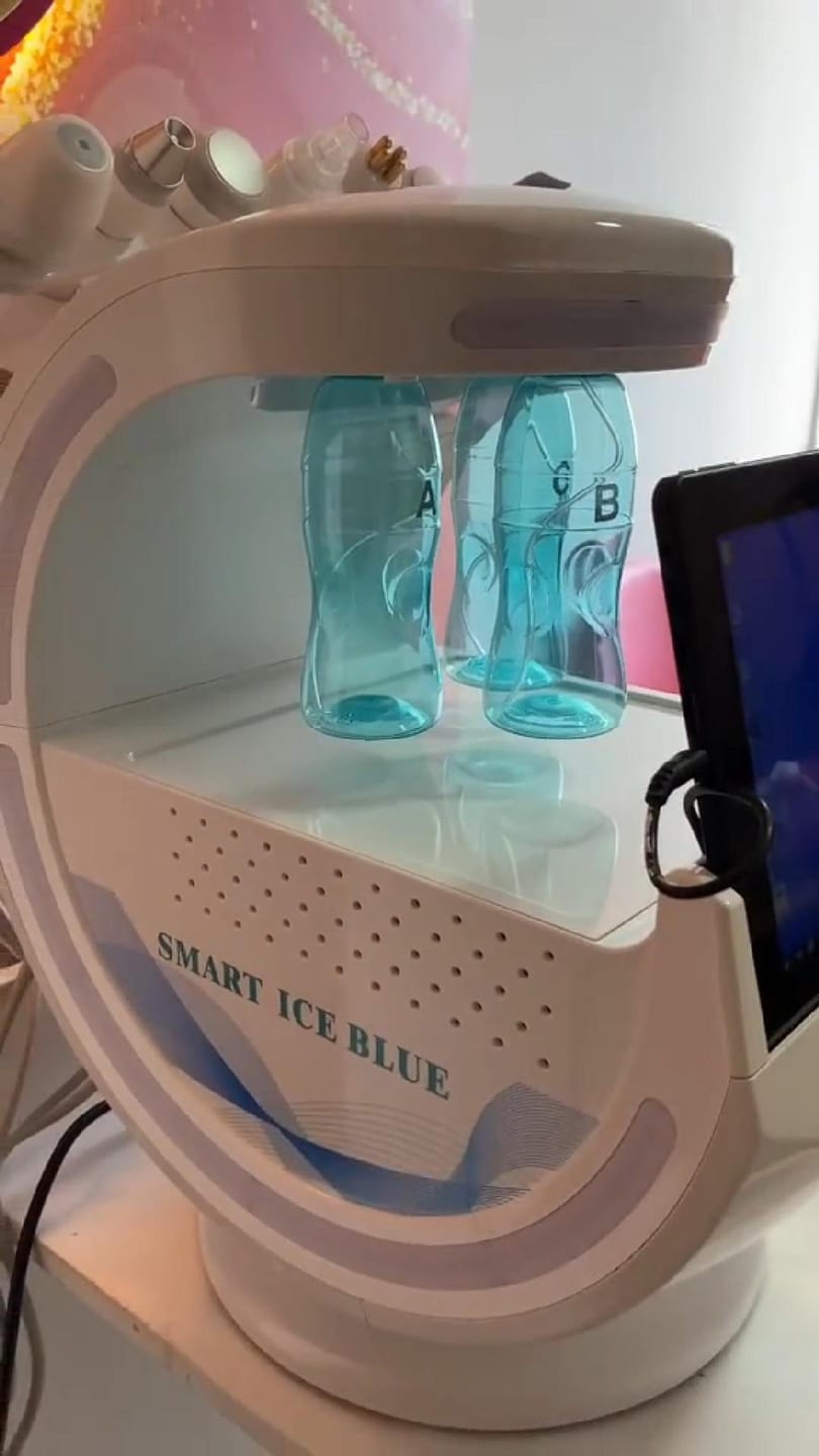 Customer photo review of Hydro Facial Machine Ice Blue