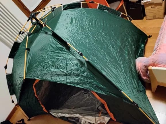 Customer photo review of Naturwide Outdoor Zelt - Automatischer Aufbau in 3 Sekunden