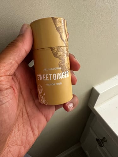 Customer photo review of Sweet Ginger Vapor Rub