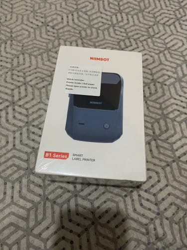 Customer photo review of B1 Inkless Thermal Label Printer, Create Professional Labels with Ease