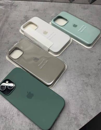 Customer photo review of iPhone Silicone Case (White)