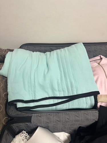 Customer photo review of NuvoDreams™ Cooling Blanket - 50% OFF + FREE SHIPPING LAST DAY PROMOTION!