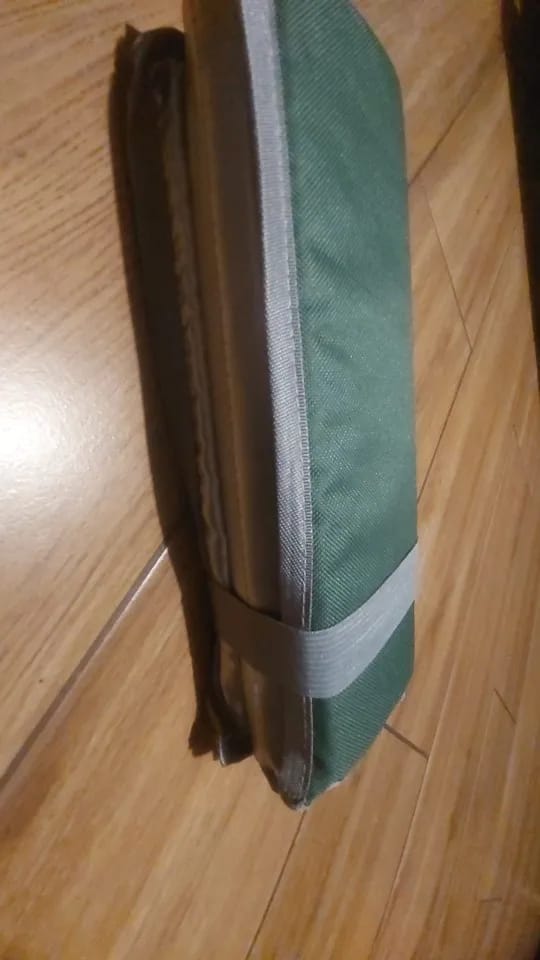 Customer photo review of Reise Sitz Pad  – Perfekt für Camping, Picknick & Outdoor