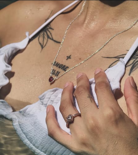 Customer photo review of COLLAR CORAZON ELEVADO ROJO LOVE PANDORA + KIT DE REGALO