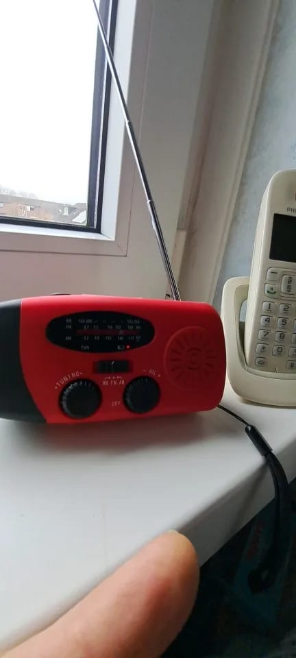 Customer photo review of Notfall All in One Radio – Energie und Information in Blackout Notfällen