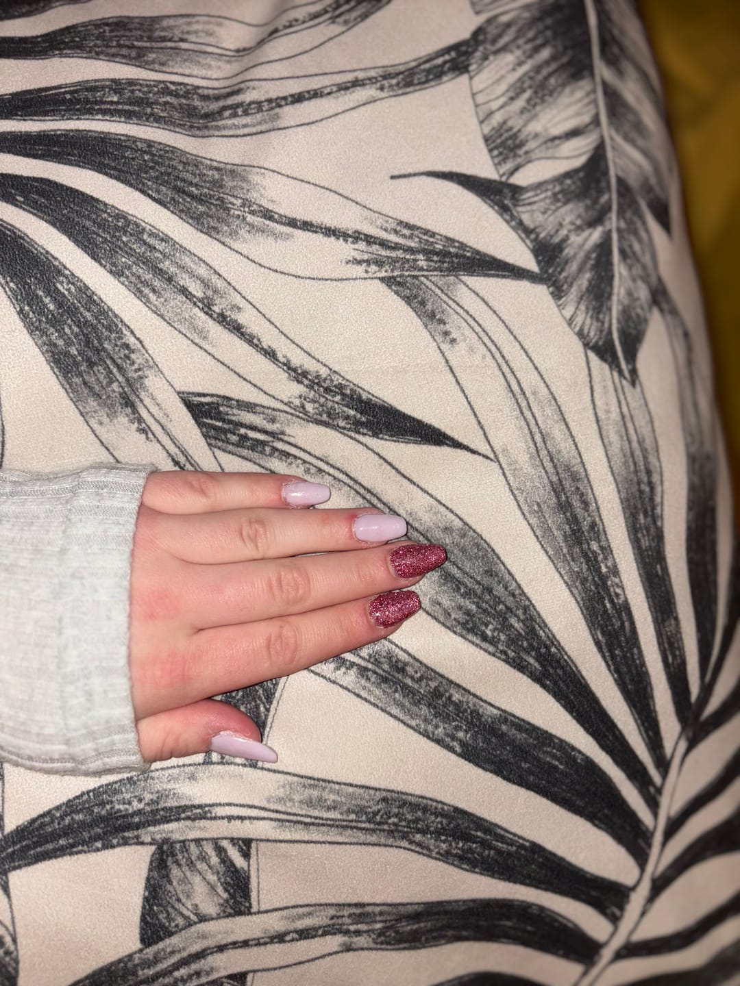 Customer photo review of Nude Beige Dipping Powder