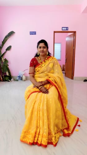 Customer photo review of Arjuna Dhakai Jamdani Saree