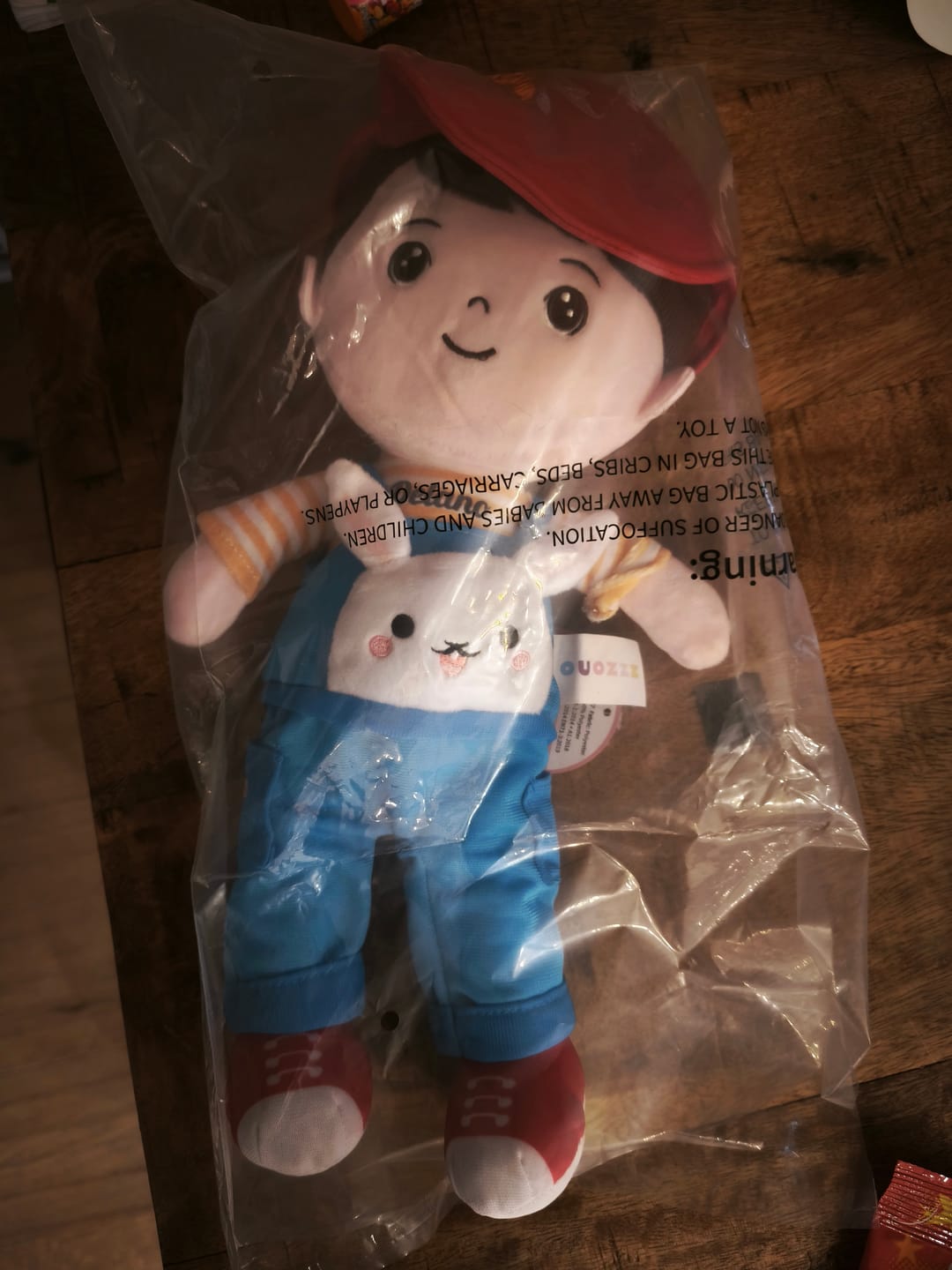 Customer photo review of Personalisierte Plüschpuppe für Jungen im Kaninchen-Overalls