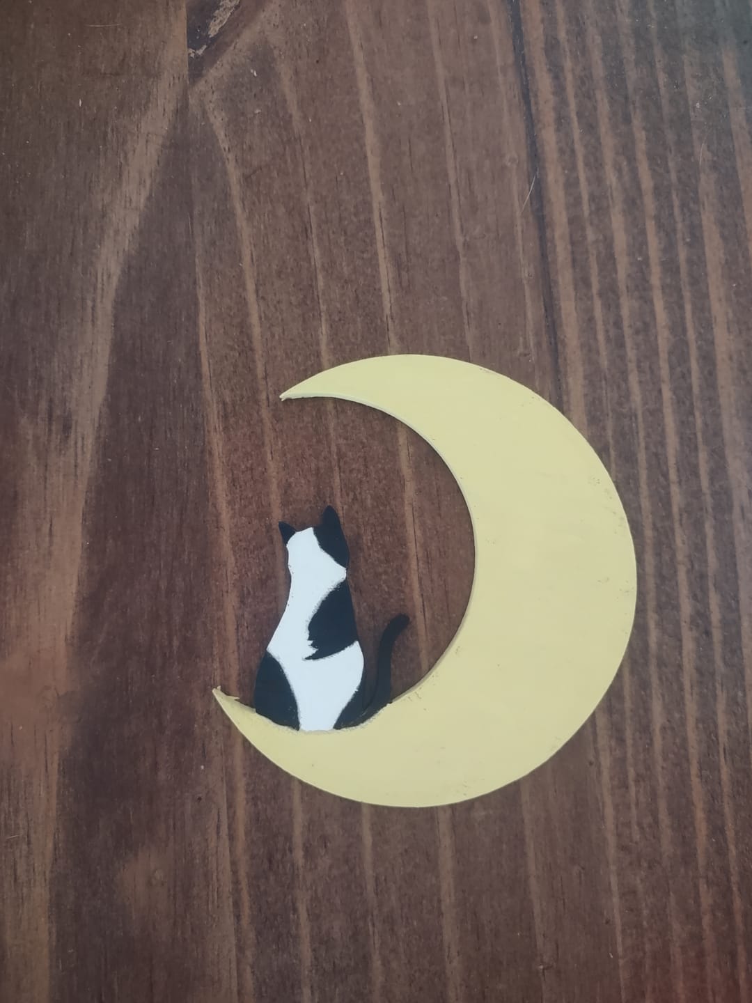 Customer photo review of Unfinished Wood Cat and Moon Silhouette Shape - Craft - up to 46"