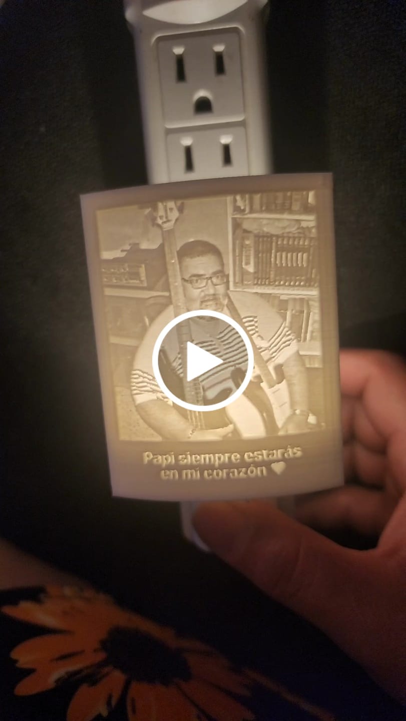 Customer video review of Memory Frame™ Personalized Night Light