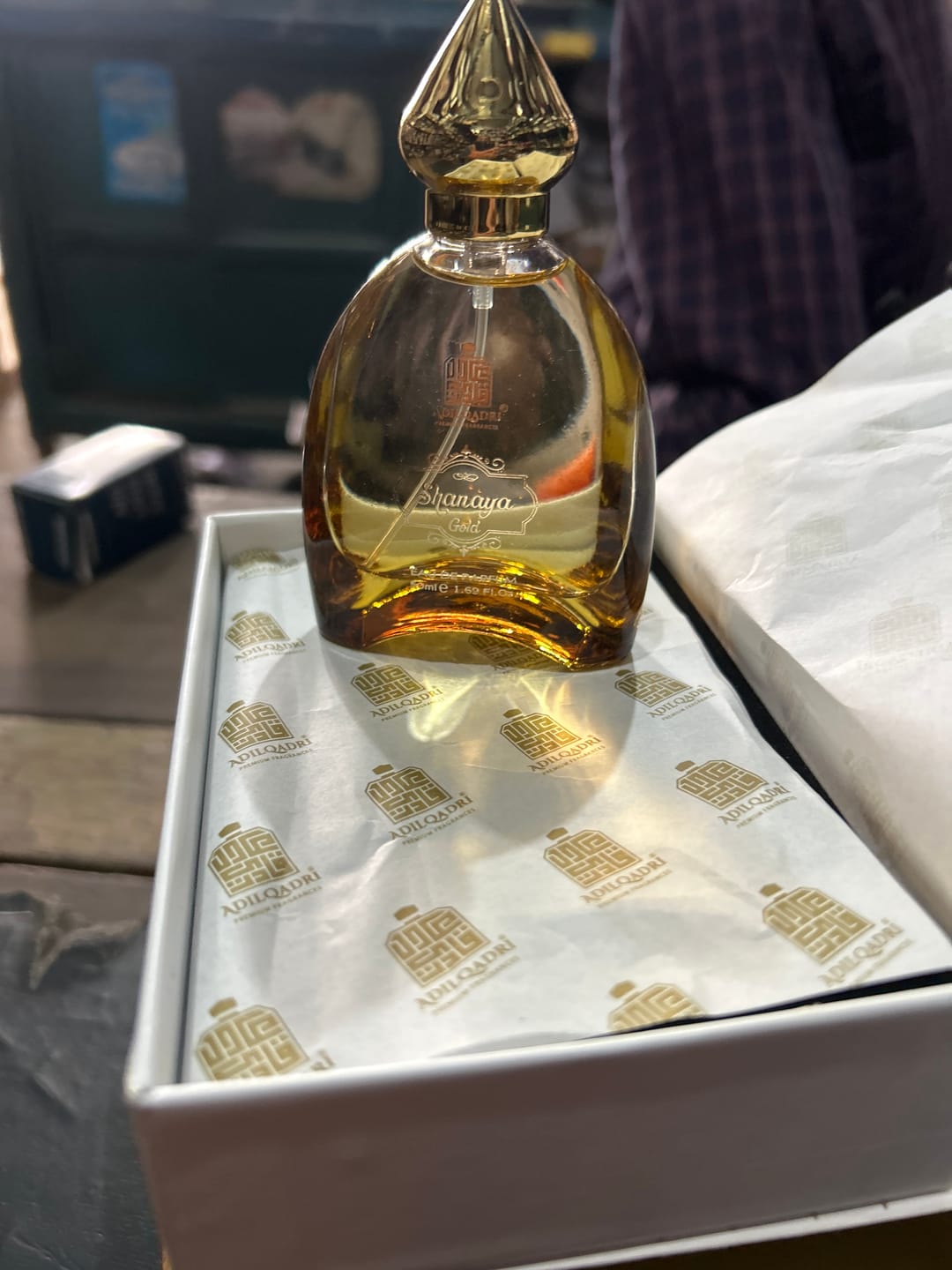 Customer photo review of Shanaya Gold Perfume Spray