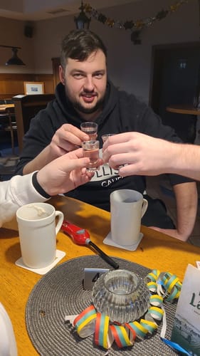 Customer photo review of TassenExpress - Becher Keramik Tasse mit Logo bedruckt 325ml Firmenlogo