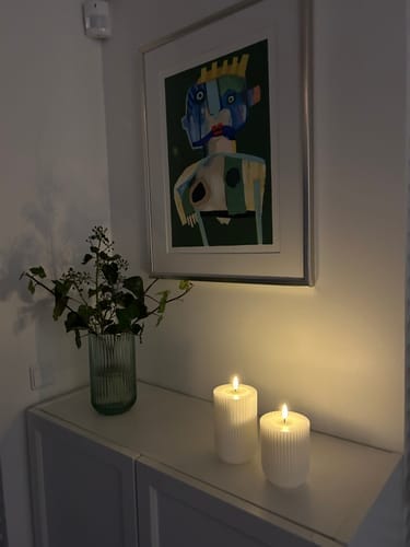 Customer photo review of Solid Stripe LED Bloklys Ø 8 X 12,5 Cm Hvid