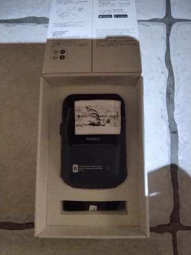 Customer photo review of B1 Inkless Thermal Label Printer, Create Professional Labels with Ease