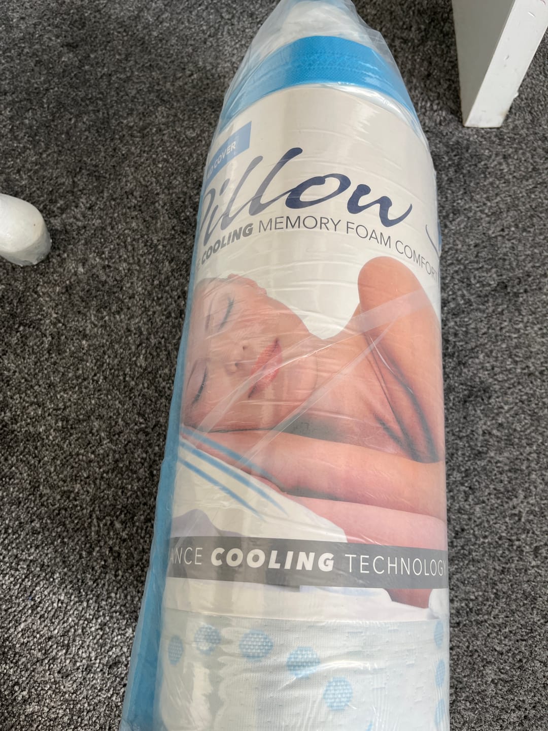 Customer photo review of Cool Memory Foam Pillow