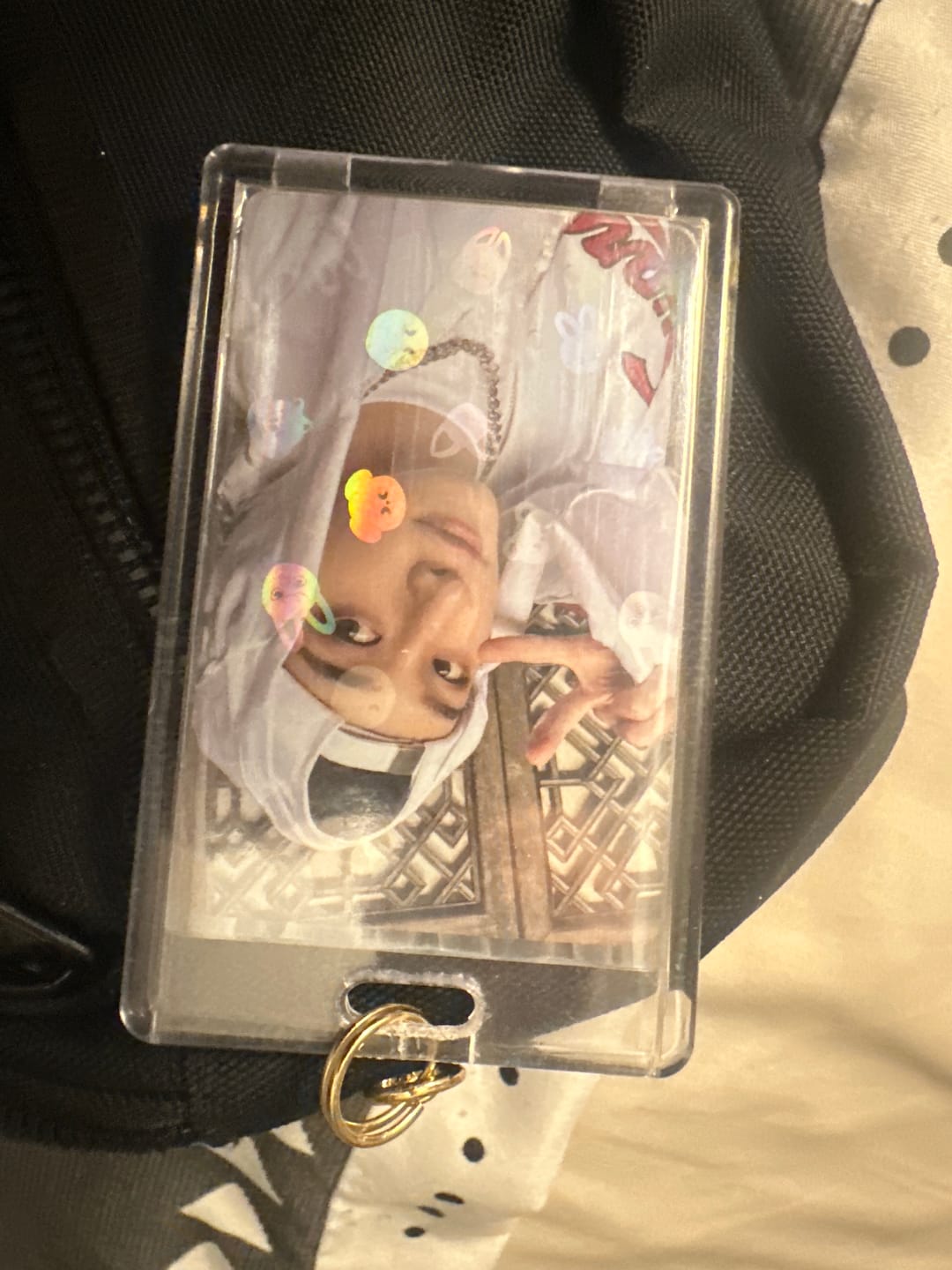 Customer photo review of PREMIUM HOLOGRAPHIC PHOTOCARD SLEEVES - SKZOO VERSION