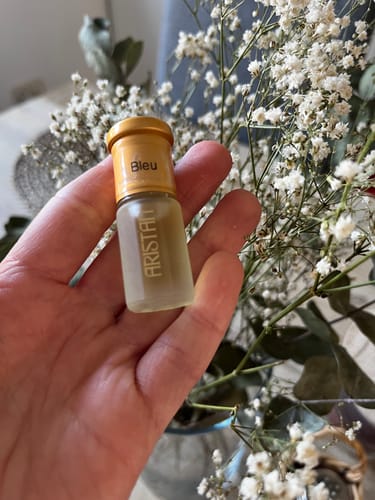 Customer photo review of Bleu