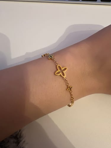 Kundenbewertung mit Foto zu Prestige Clover Armband