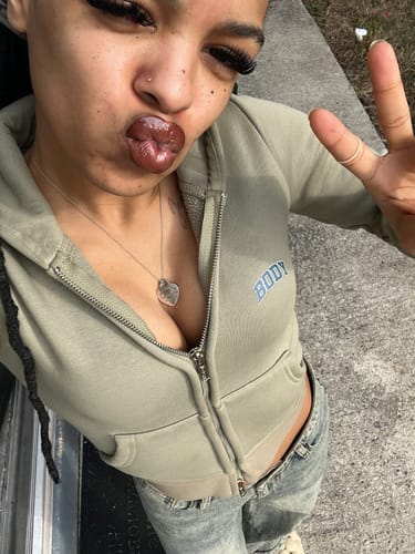 Customer photo review of PBL PUSH-UP BRA