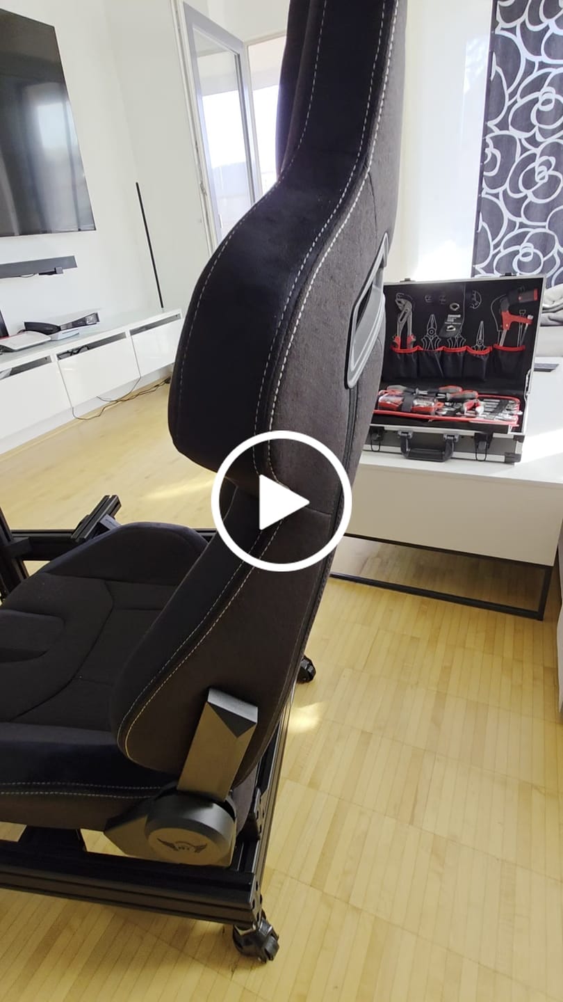 Customer video review of RS12 Simulator Seat