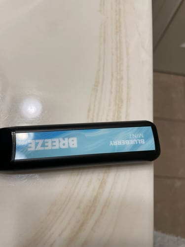 Customer photo review of Breeze Pro Disposable Vape