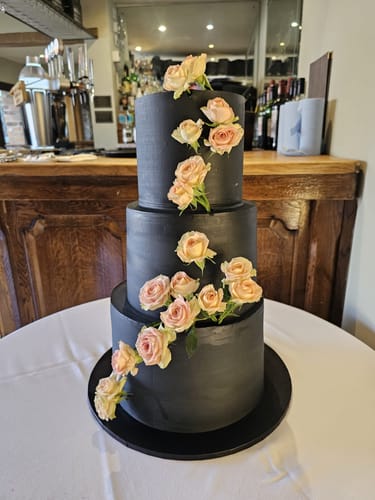 Customer photo review of Custom Cakes